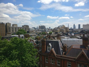 Stunning Soho Apartment with View